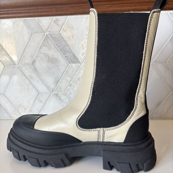 Ganni Size 38/8 Mid Tall White Combat Boot Pull On Chelsea Lug Sole Ankle Placid - Picture 3 of 9